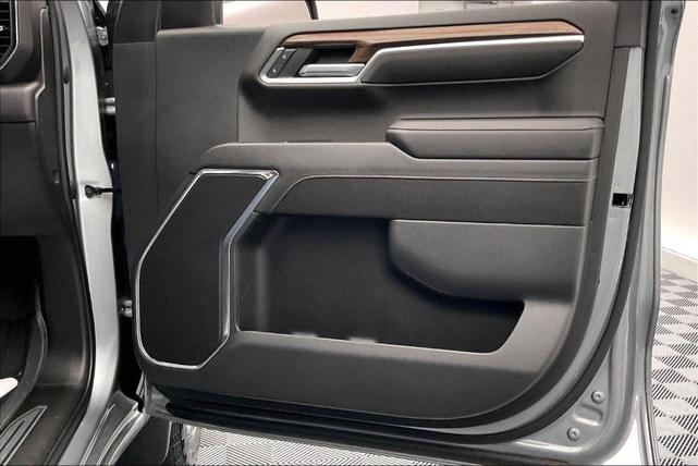 Photo of 2023 Sterling Gray Metallic Chevrolet Silverado 1500