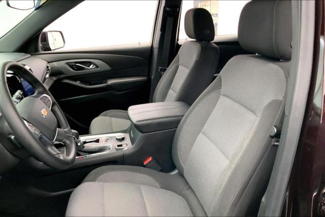 Photo of 2023 Black Cherry Metallic Chevrolet Traverse