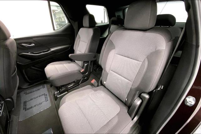 Photo of 2023 Black Cherry Metallic Chevrolet Traverse
