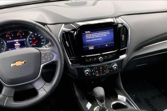 Photo of 2023 Black Cherry Metallic Chevrolet Traverse