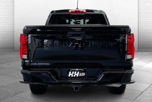 Photo of 2023 Black Chevrolet Colorado
