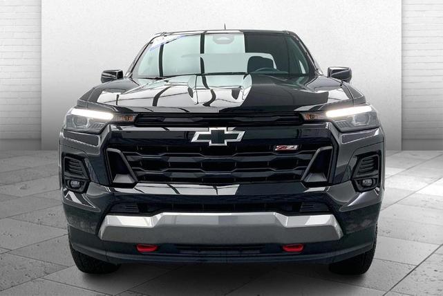 Photo of 2023 Black Chevrolet Colorado