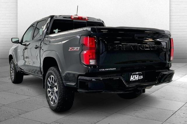 Photo of 2023 Black Chevrolet Colorado