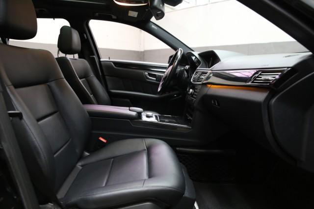 Photo of 2011 Black Mercedes-Benz E-Class