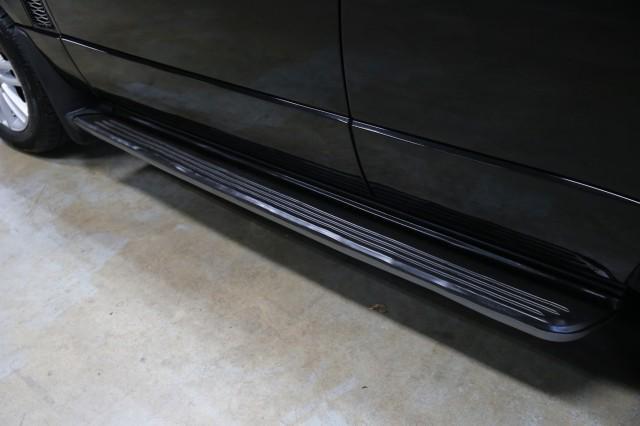 Photo of 2012 Santorini Black Metallic Land Rover Range Rover