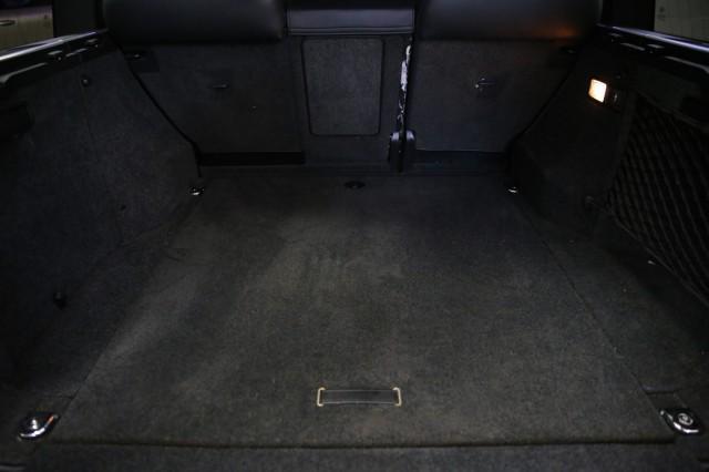 Photo of 2012 Santorini Black Metallic Land Rover Range Rover