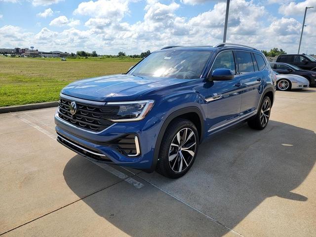 Photo of 2025 Mountain  Lake Blue Volkswagen Atlas