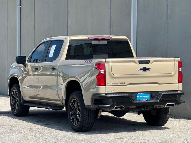 Photo of 2022 Sand Dune Metallic Chevrolet Silverado 1500