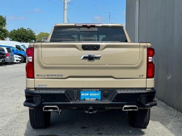 Photo of 2022 Sand Dune Metallic Chevrolet Silverado 1500