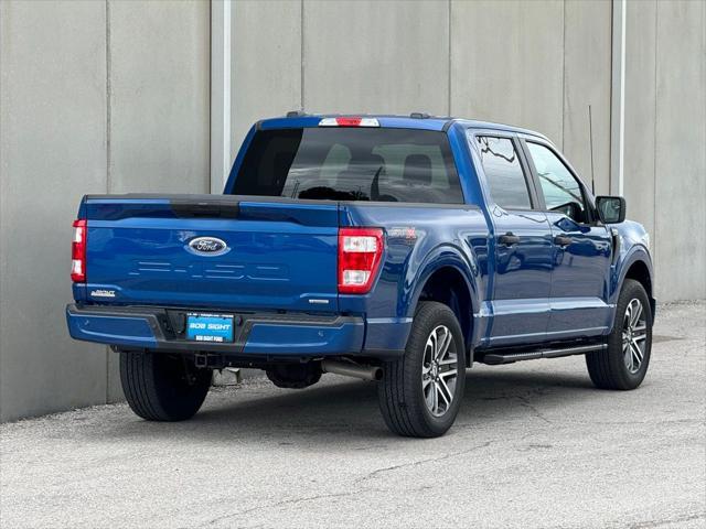 Photo of 2022 Atlas Blue Metallic Ford F-150
