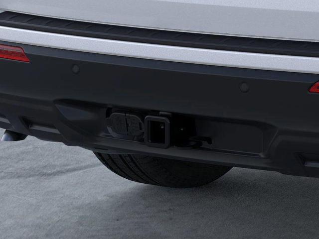 Photo of 2025 White Ford Explorer