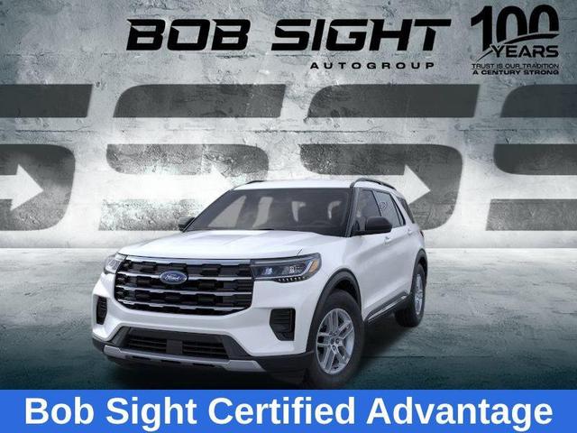 Photo of 2025 White Ford Explorer