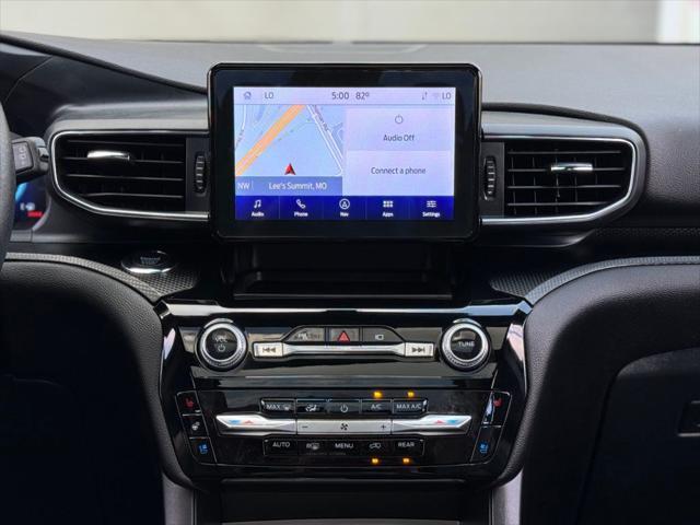 Photo of 2022 Agate Black Metallic Ford Explorer