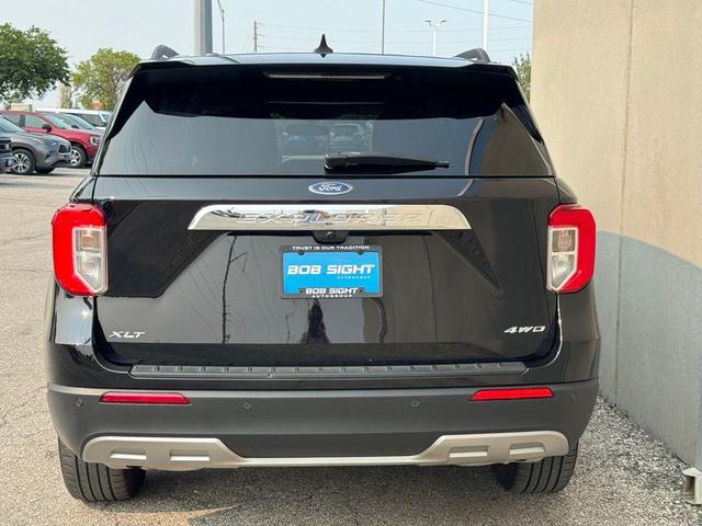 Photo of 2023 Agate Black Metallic Ford Explorer