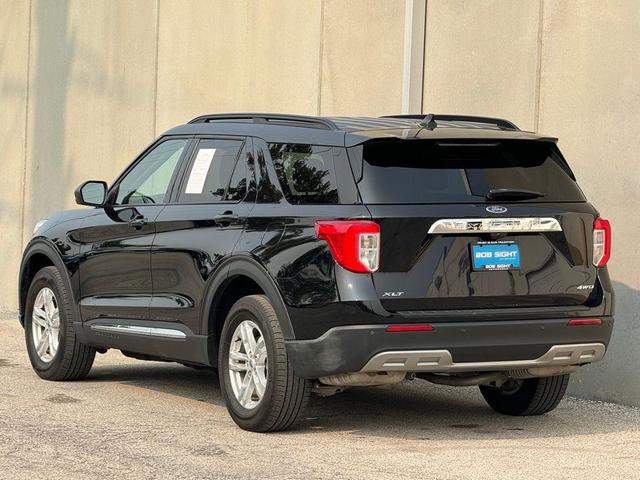 Photo of 2023 Agate Black Metallic Ford Explorer