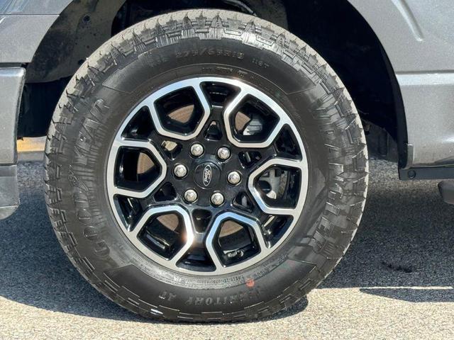 Photo of 2022 Carbonized Gray Metallic Ford F-150