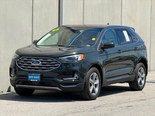 Photo of 2022 Forged Green Metallic Ford Edge