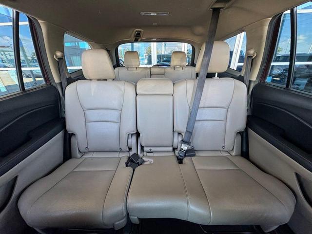 Photo of 2016 Dark Cherry Pearl Honda Pilot