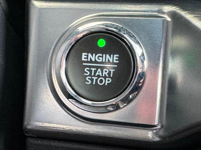 Photo of 2022 Gray Metallic Ford F-150