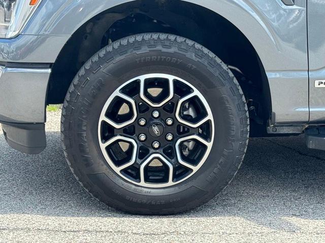Photo of 2022 Gray Metallic Ford F-150