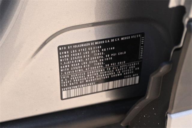 Photo of 2025 Pyrite Silver Metallic Volkswagen Tiguan