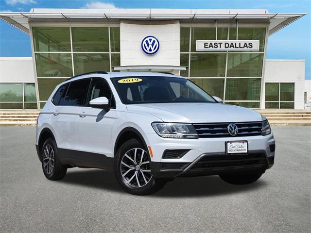 Photo of 2019 White Silver Metallic Volkswagen Tiguan