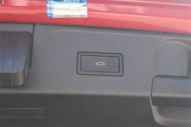 Photo of 2024 Aurora Red Metallic Volkswagen Atlas