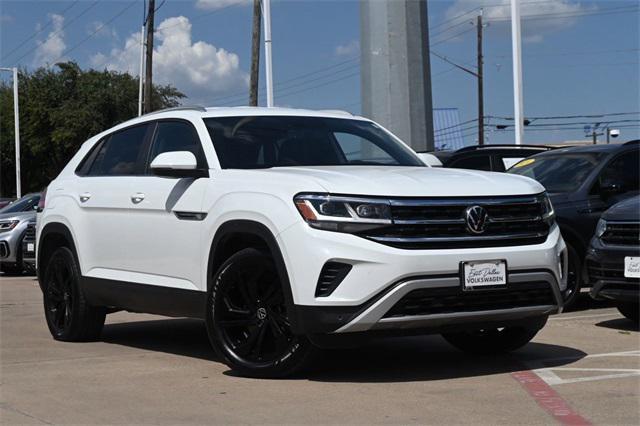 Photo of 2023 Pyrite Silver Metallic Volkswagen Atlas Cross Sport