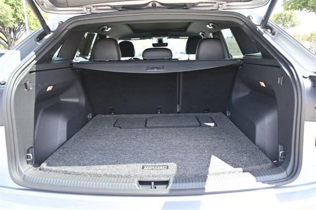 Photo of 2023 Pyrite Silver Metallic Volkswagen Atlas Cross Sport