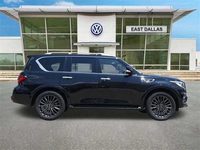 Photo of 2024 Mineral Black INFINITI QX80
