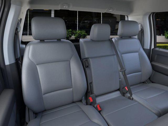 Photo of 2025 Oxford White Ford F-350