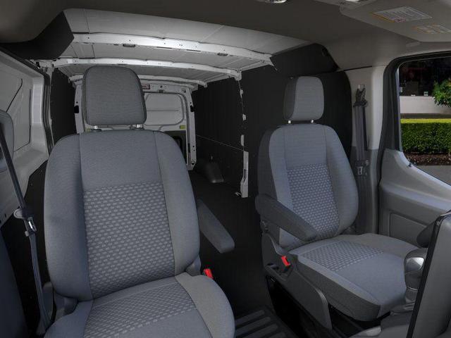 Photo of 2025 Oxford White Ford Transit-250