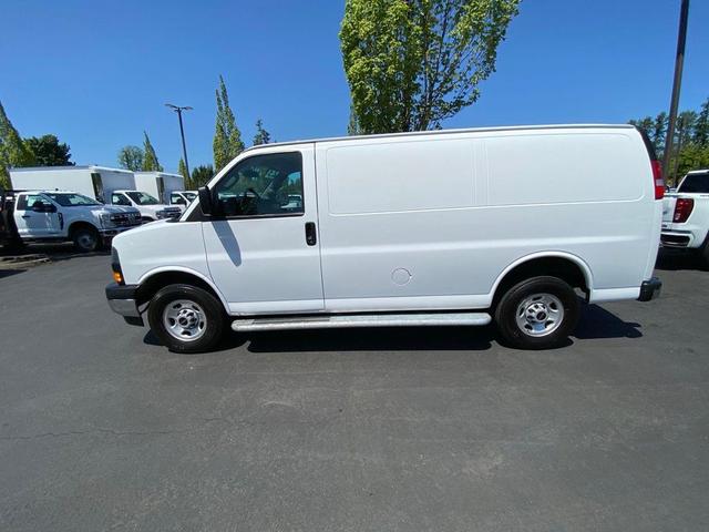 Photo of 2023 Summit White GMC Savana 2500