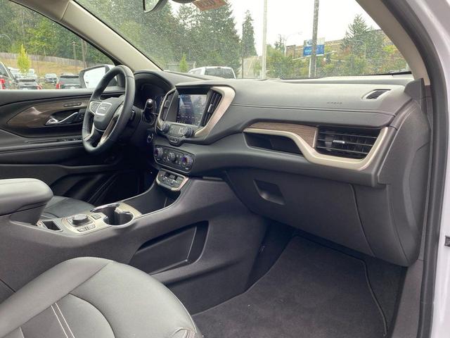 Photo of 2023 White Frost Tricoat GMC Terrain