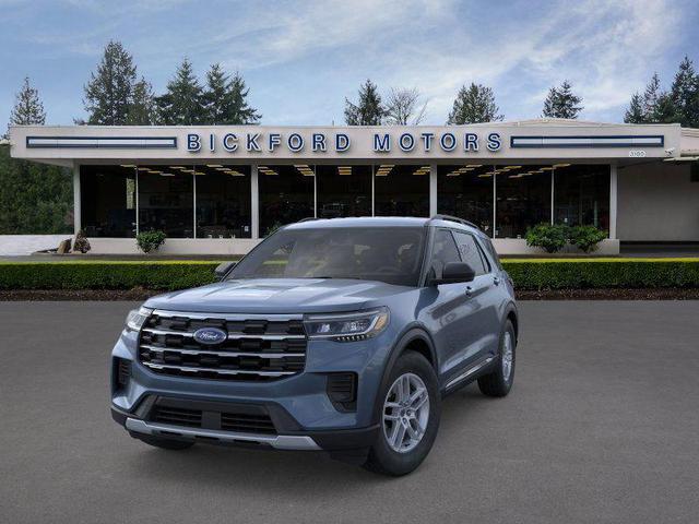 Photo of 2025 Vapor Blue Metallic Ford Explorer