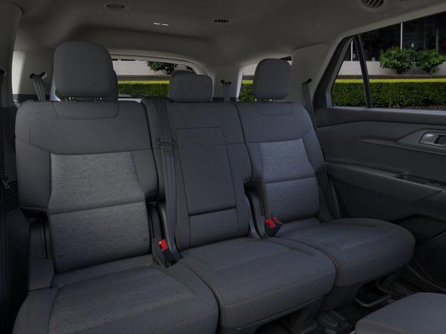 Photo of 2025 Carbonized Gray Metallic Ford Explorer