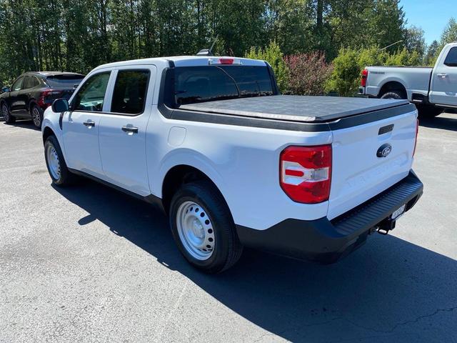 Photo of 2025 Oxford White Ford Maverick