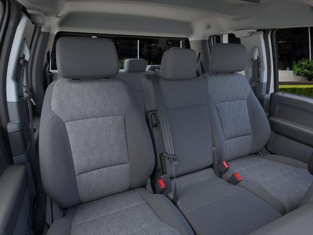 Photo of 2025 Oxford White Ford F-350