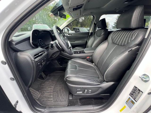Photo of 2023 Hyper White Hyundai PALISADE
