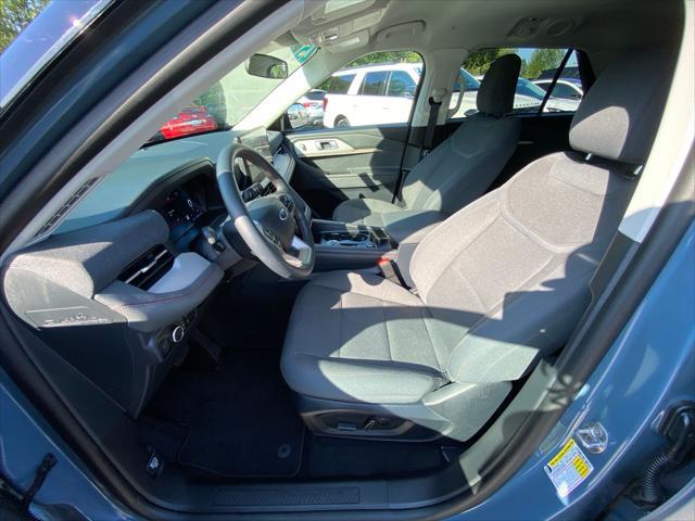 Photo of 2025 Vapor Blue Ford Explorer