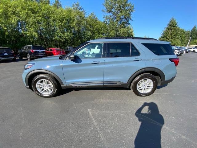 Photo of 2025 Vapor Blue Ford Explorer