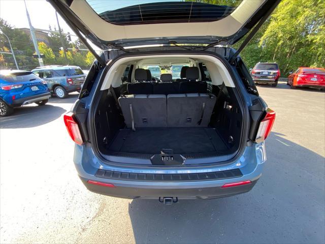 Photo of 2025 Vapor Blue Ford Explorer