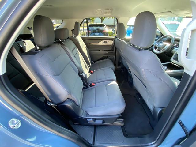 Photo of 2025 Vapor Blue Ford Explorer