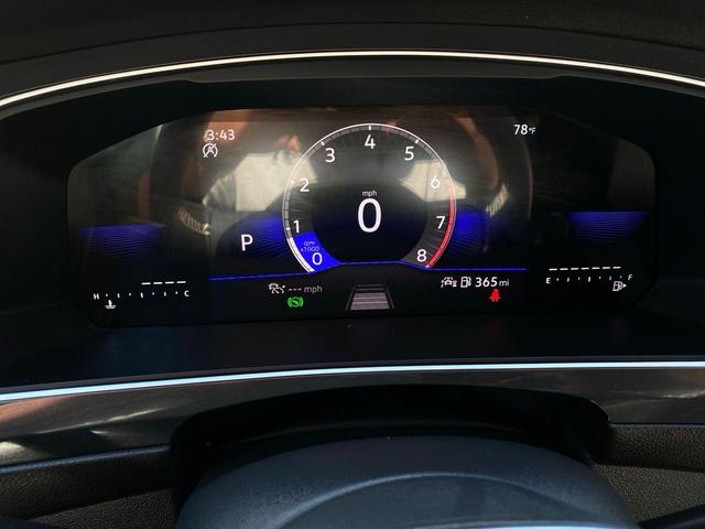 Photo of 2024 Platinum Gray Metallic Volkswagen Tiguan