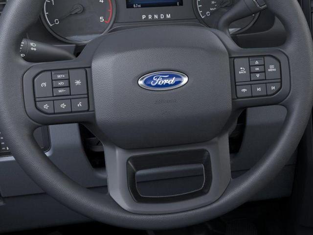 Photo of 2025 Oxford White Ford F-350
