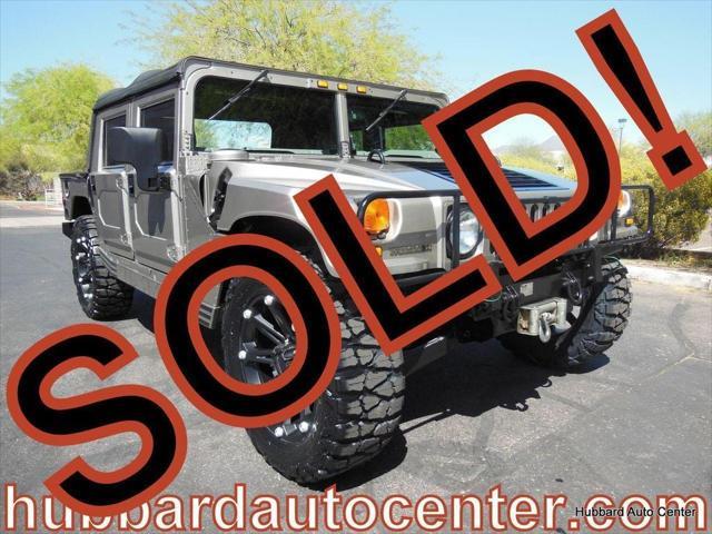 Photo of 2001 Metallic Pewter Am General Hummer