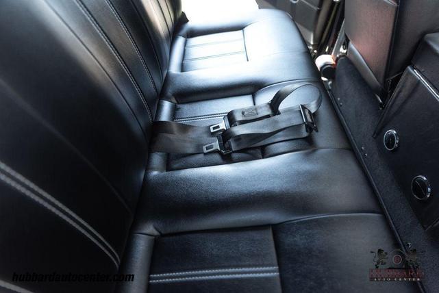 Photo of 1993 Black Land Rover Defender