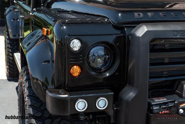 Photo of 1993 Black Land Rover Defender