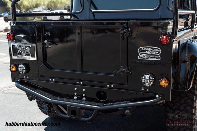 Photo of 1993 Black Land Rover Defender