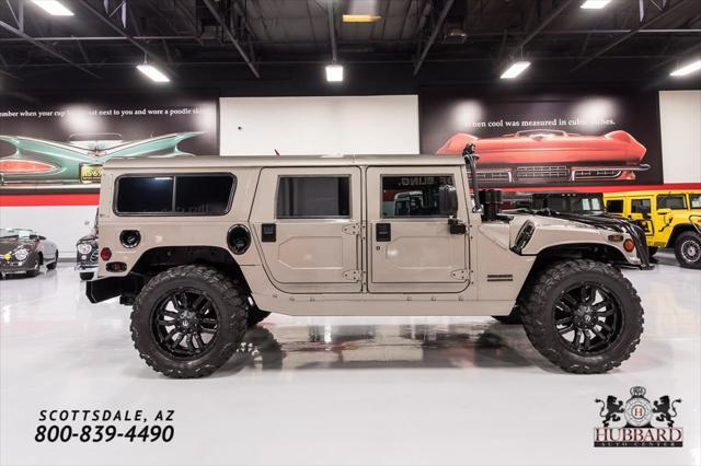 Photo of 2000 Metallic Pewter Am General Hummer